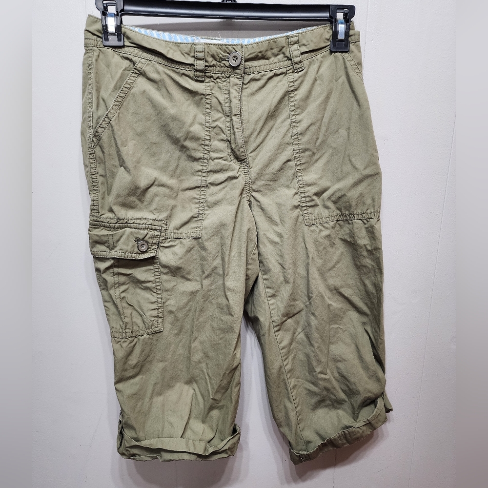 Van Heusen Capri Pants Size 6 Khaki Midrise Cotton Casual Office B520